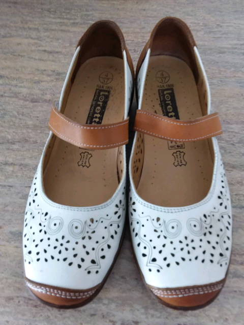 pavers ladies white shoes